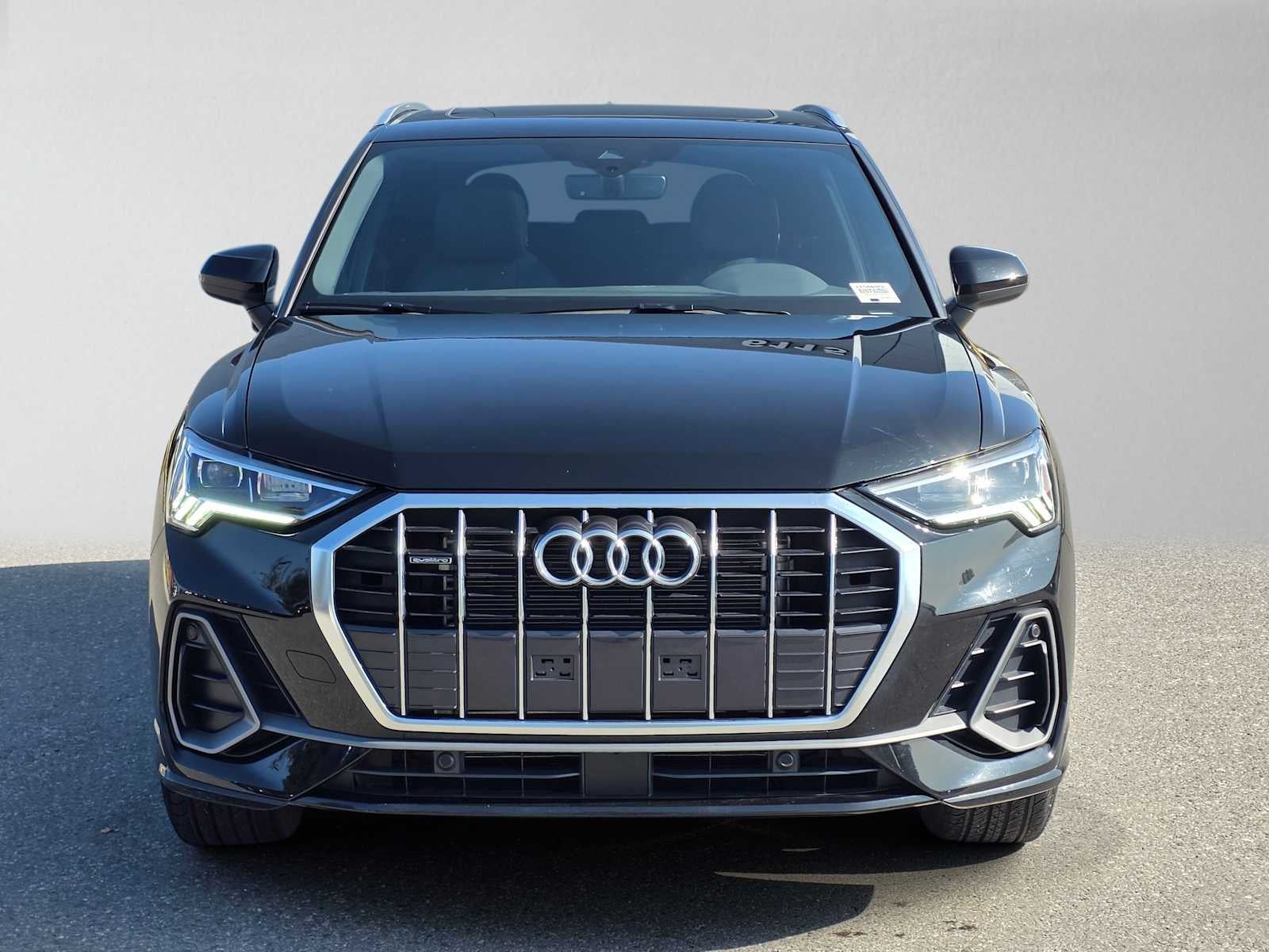 2025 Audi Q3 S line Premium