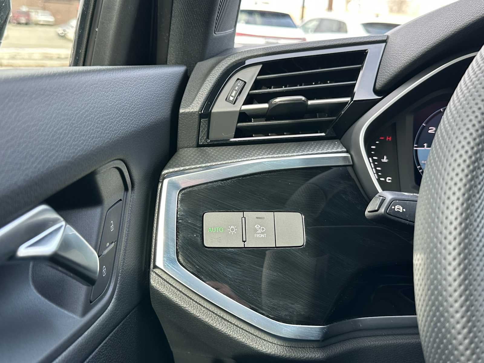 2025 Audi Q3 S line Premium Plus