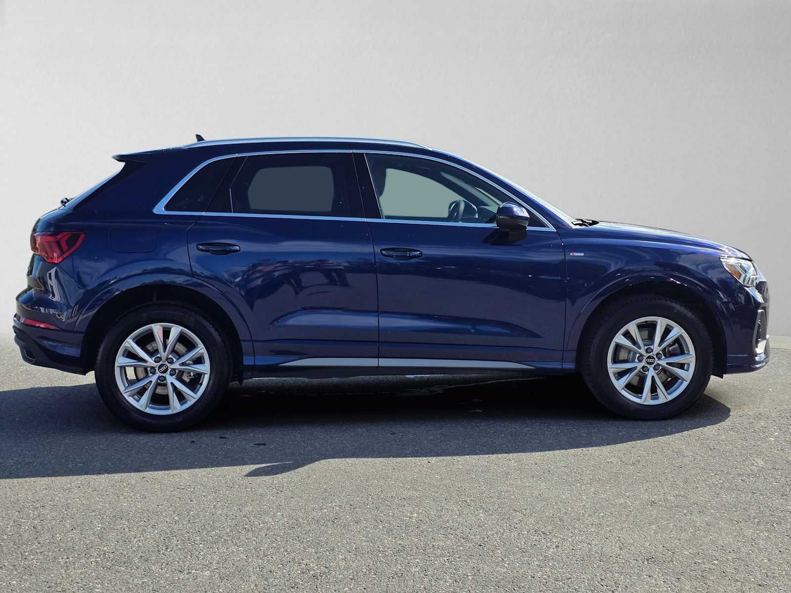 2025 Audi Q3 S line Premium Plus