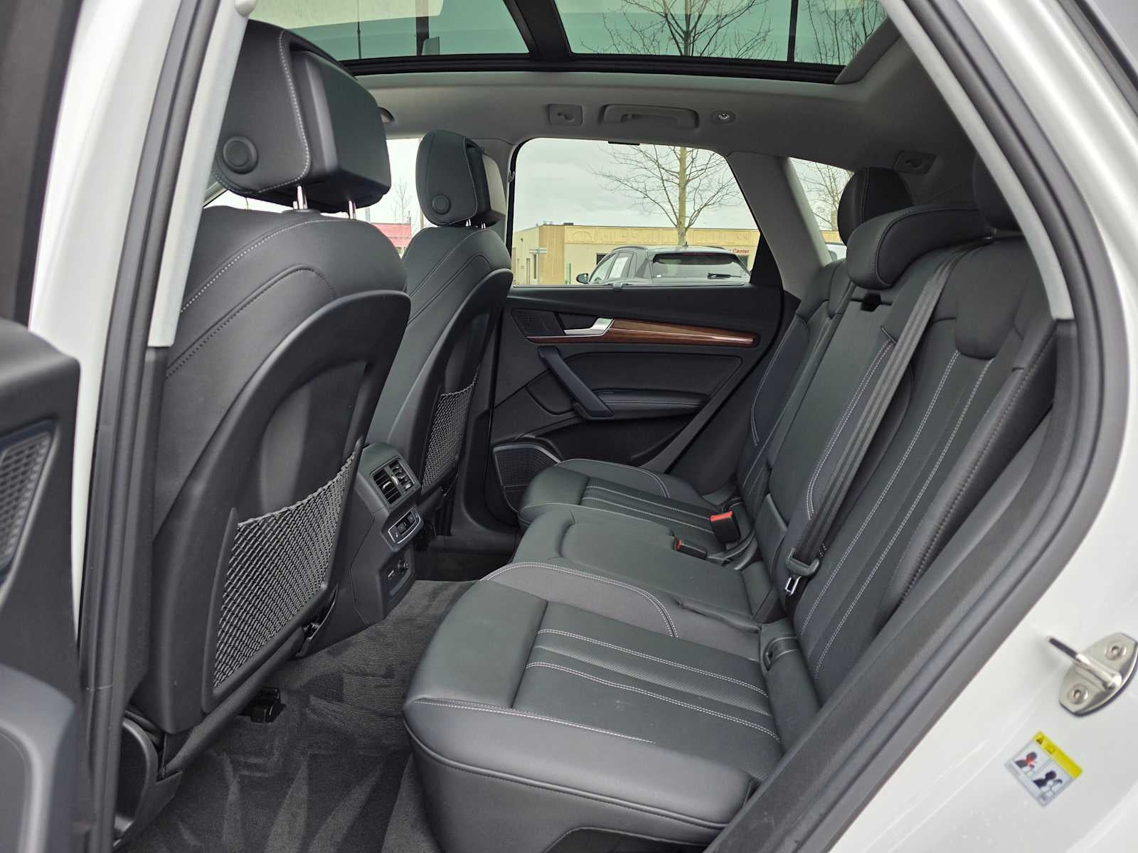 2023 Audi Q5 S line Prestige