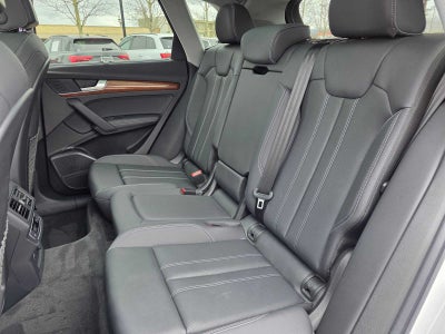 2023 Audi Q5 S line Prestige