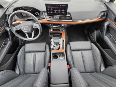2023 Audi Q5 S line Prestige