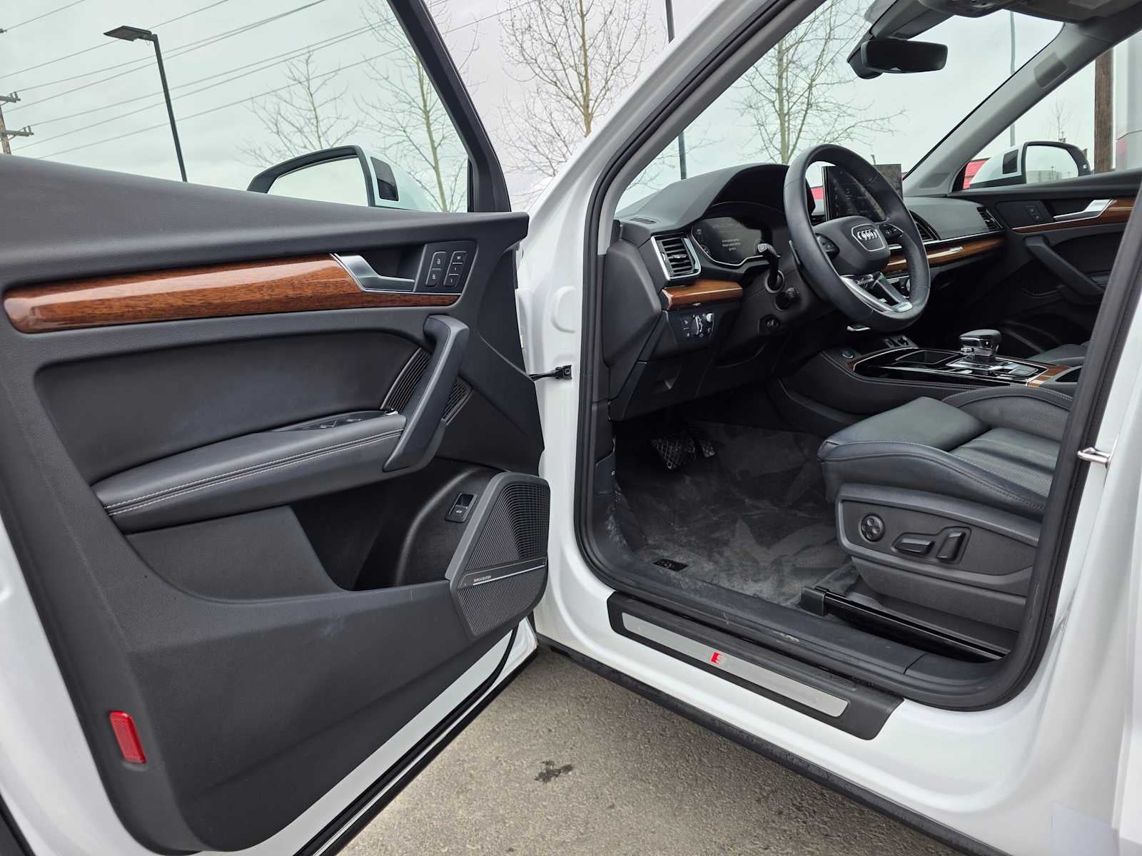 2023 Audi Q5 S line Prestige