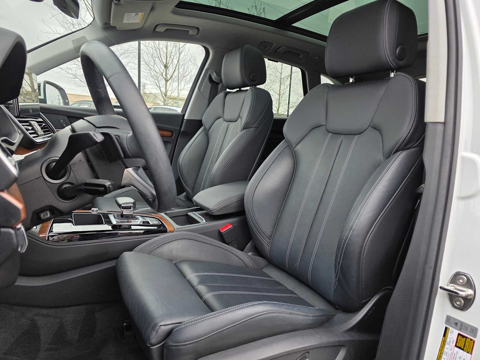 2023 Audi Q5 S line Prestige