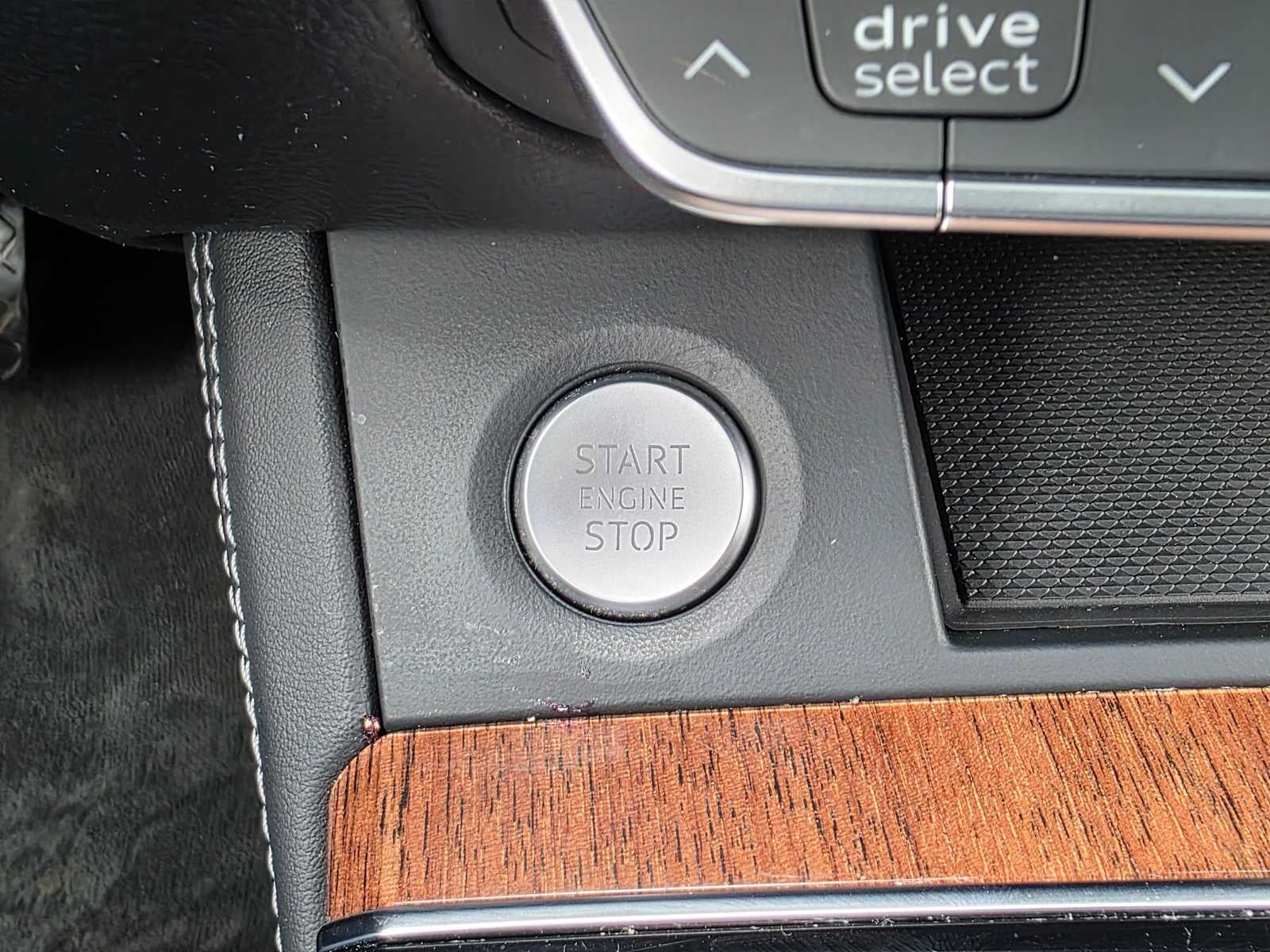2023 Audi Q5 S line Prestige