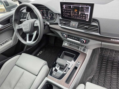 2025 Audi Q5 S line Prestige