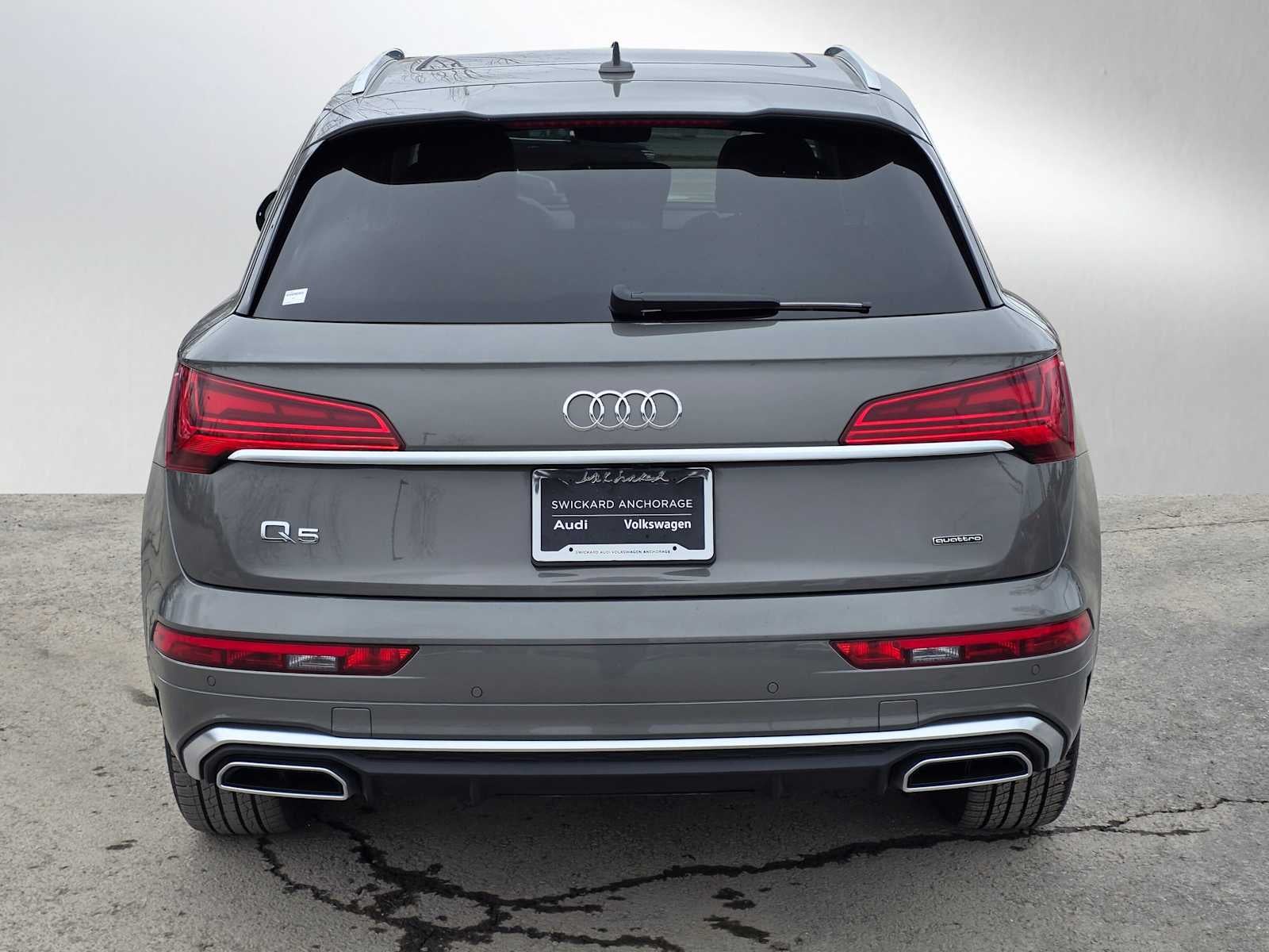 2025 Audi Q5 S line Prestige