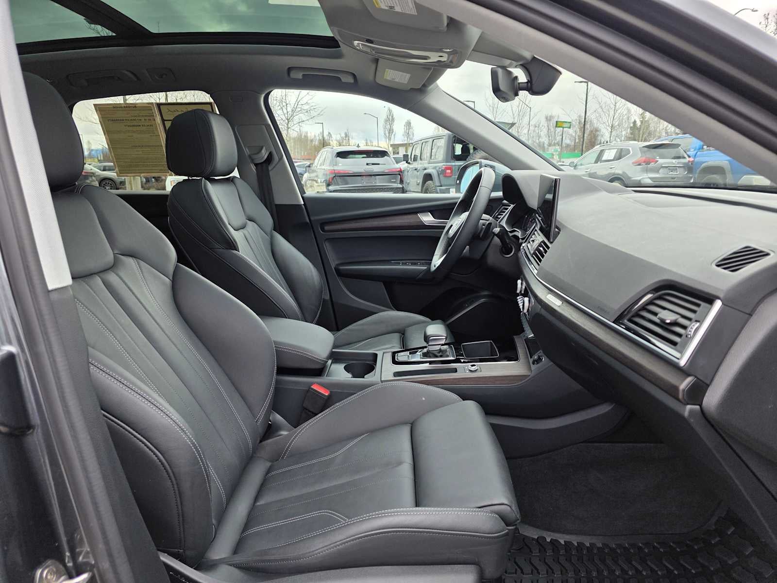 2025 Audi Q5 S line Premium