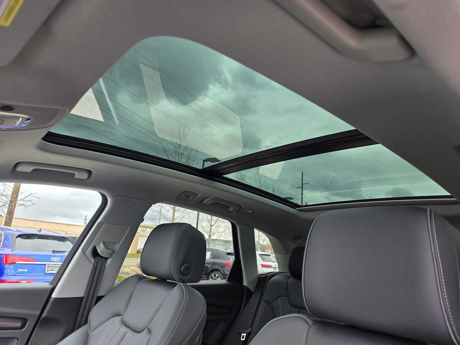 2025 Audi Q5 S line Premium