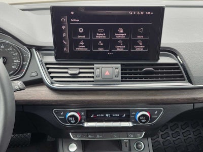 2025 Audi Q5 S line Premium