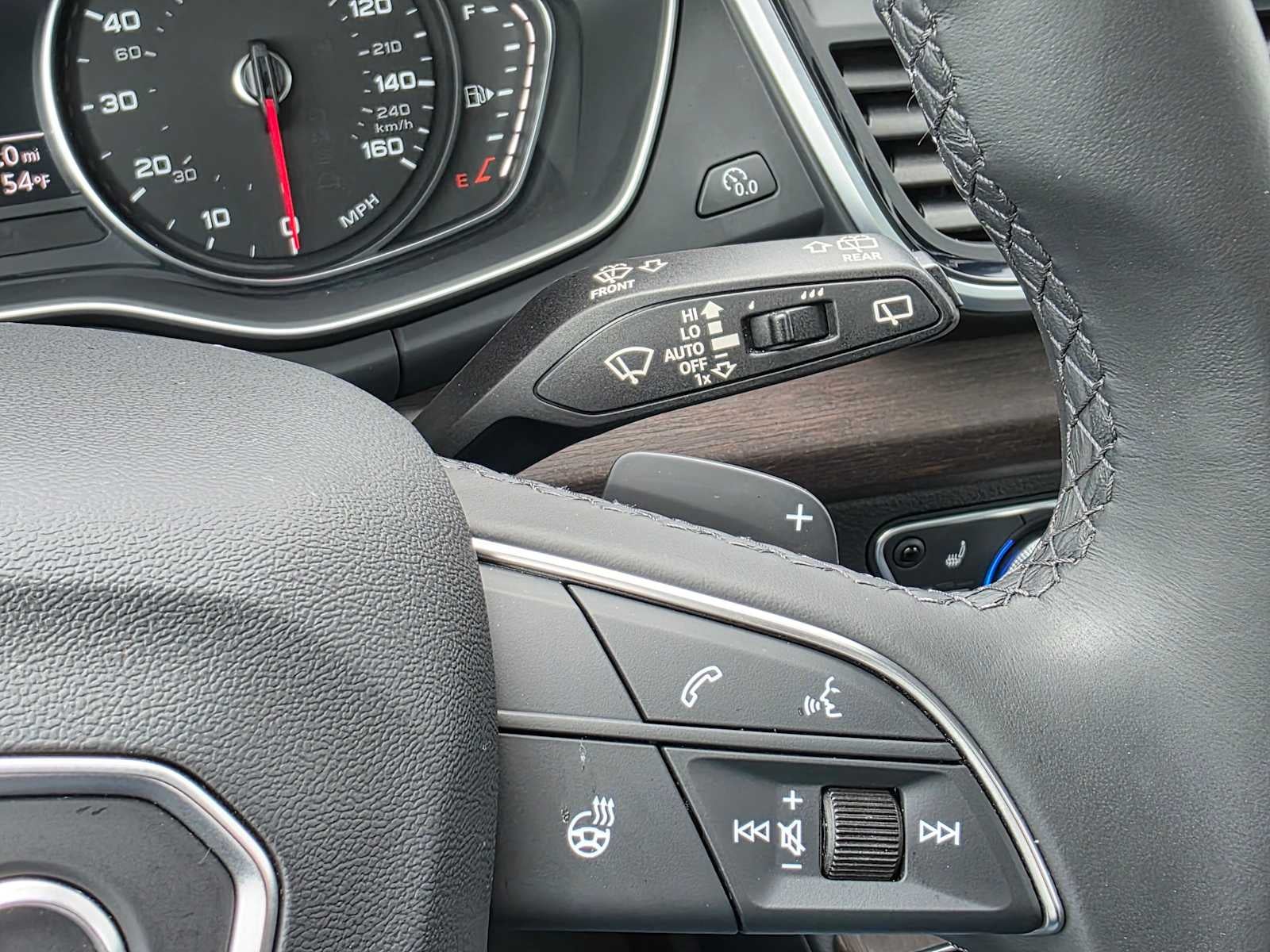 2025 Audi Q5 S line Premium