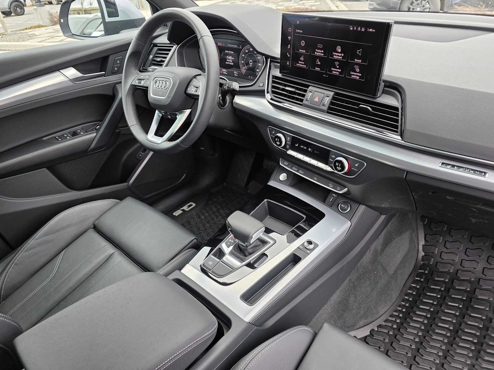 2025 Audi Q5 S line Premium
