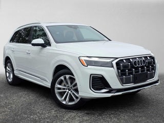 2025 Audi Q7 Premium Plus