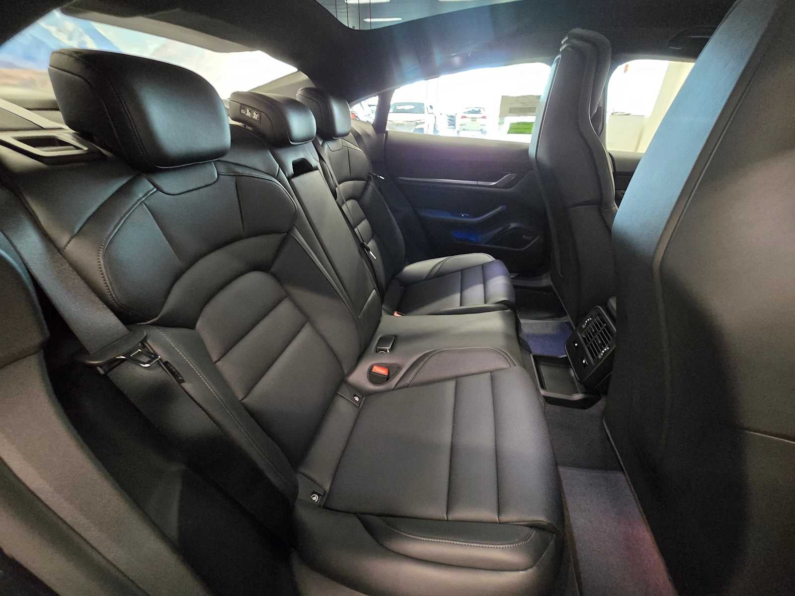 2025 Porsche Taycan Base