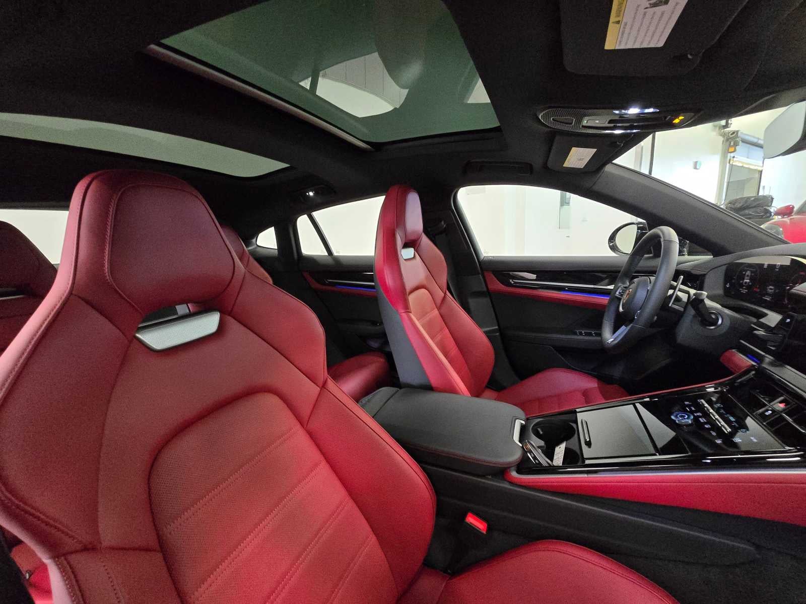 2024 Porsche Panamera Base