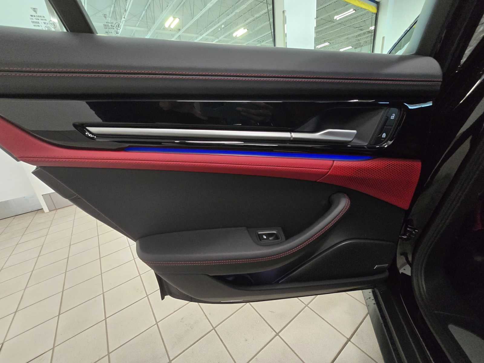 2024 Porsche Panamera Base