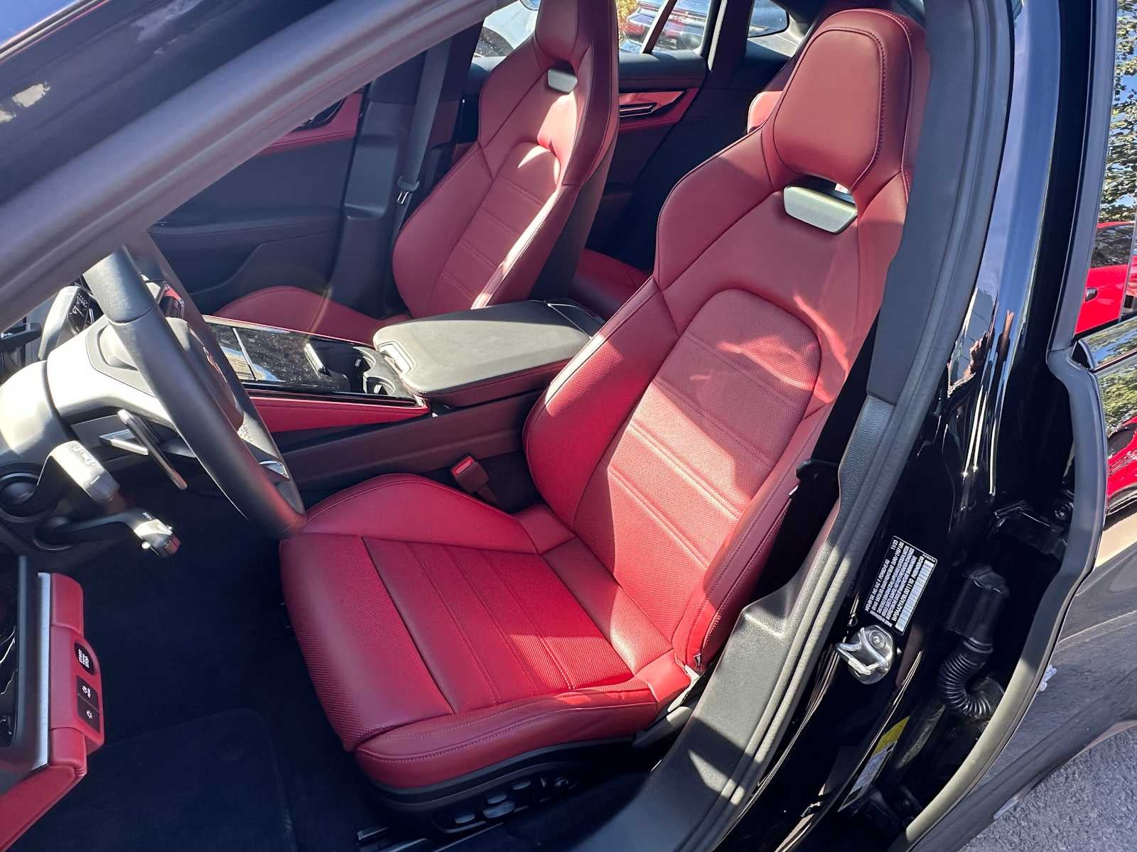 2024 Porsche Panamera Base