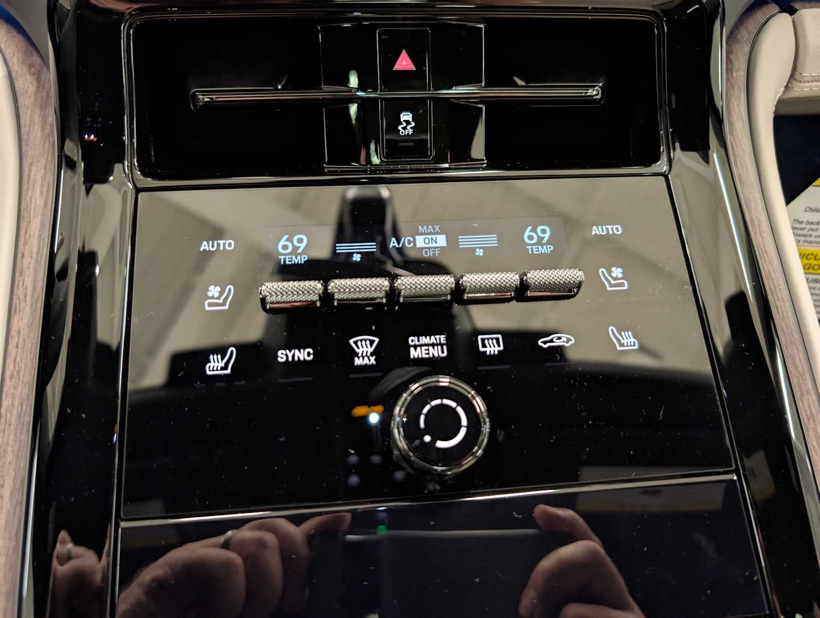 2025 Porsche Panamera 4