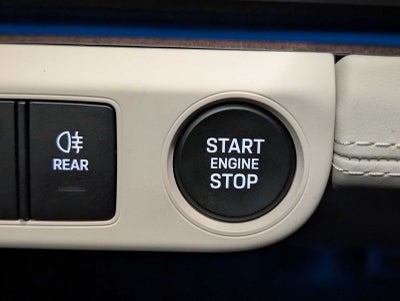 2025 Porsche Panamera 4