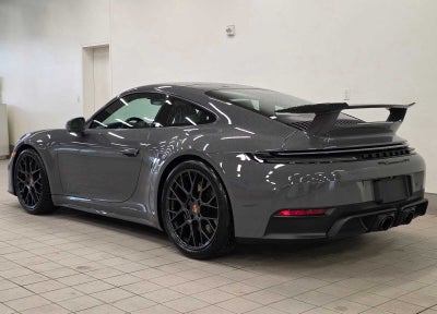 2026 Porsche 911 Carrera 4 GTS