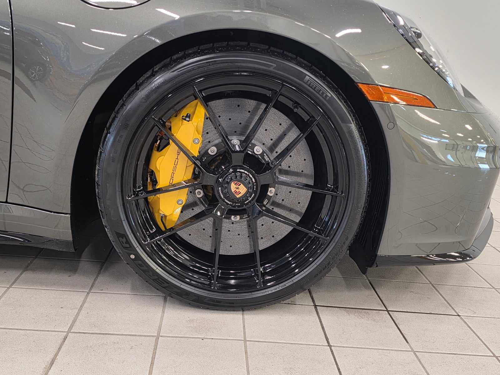2026 Porsche 911 Carrera 4 GTS