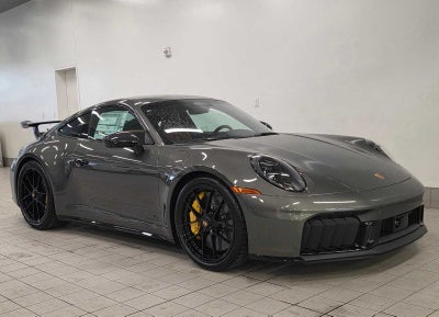 2026 Porsche 911 Carrera 4 GTS