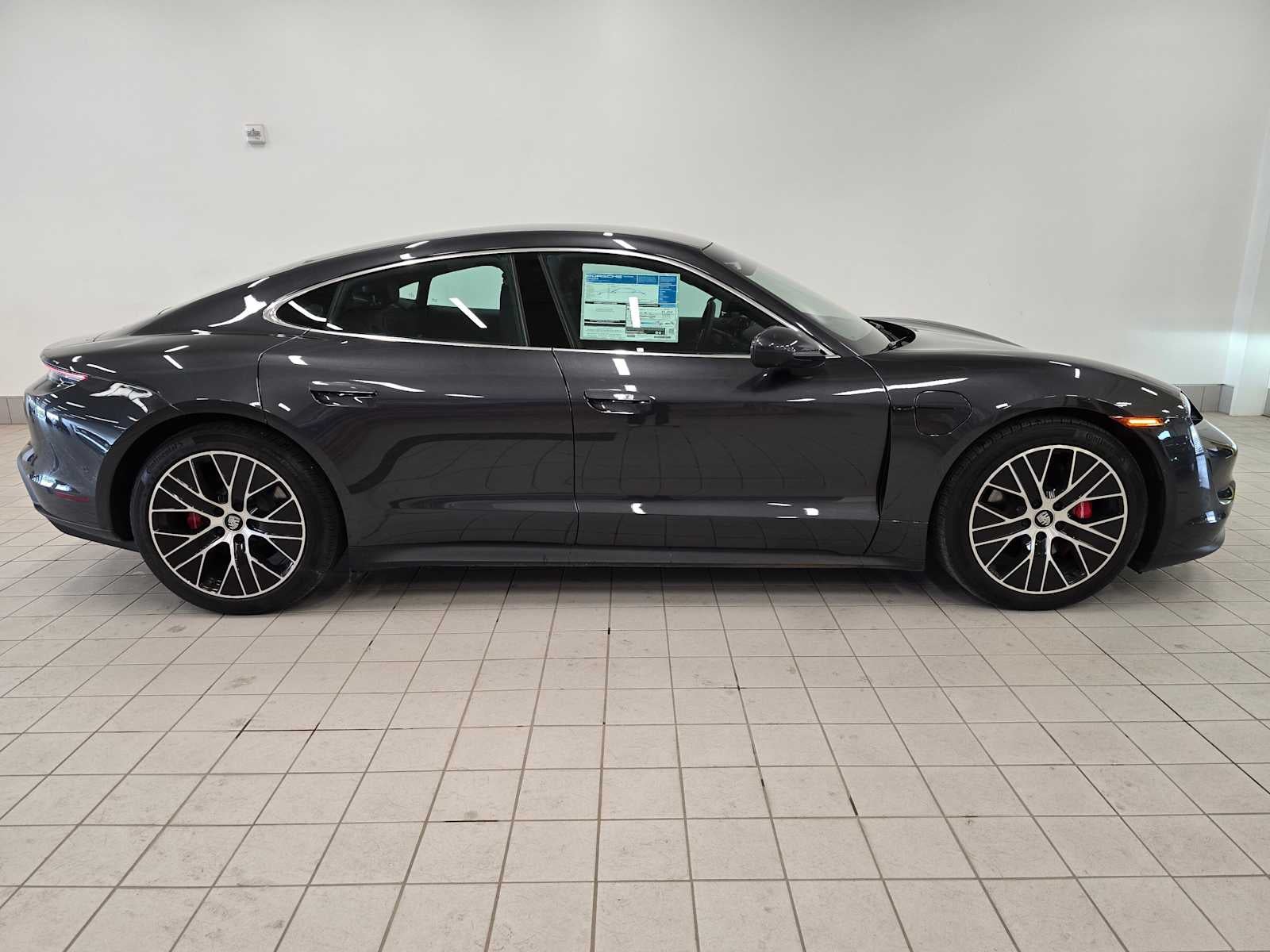 2024 Porsche Taycan 4S