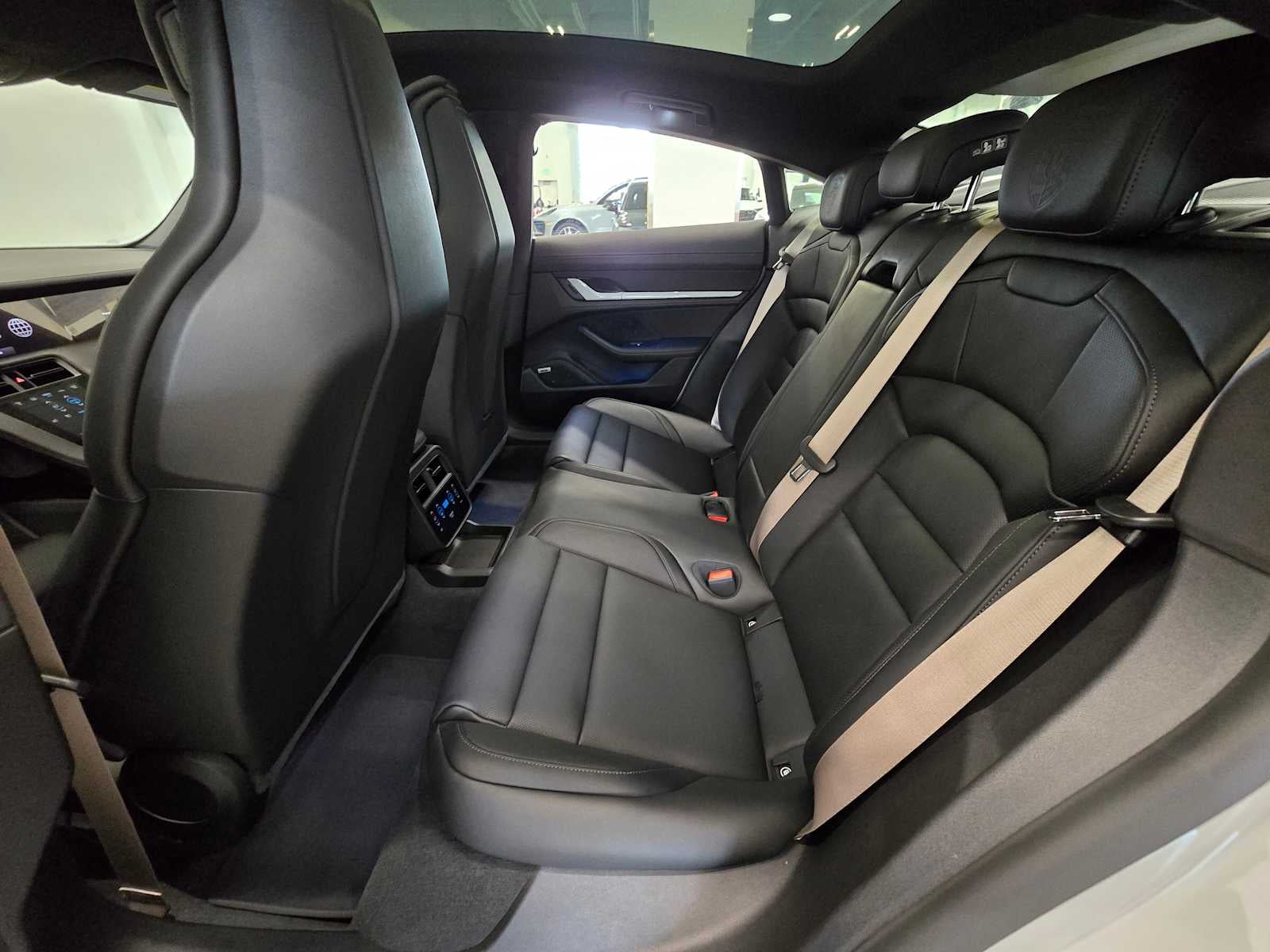 2024 Porsche Taycan 4S