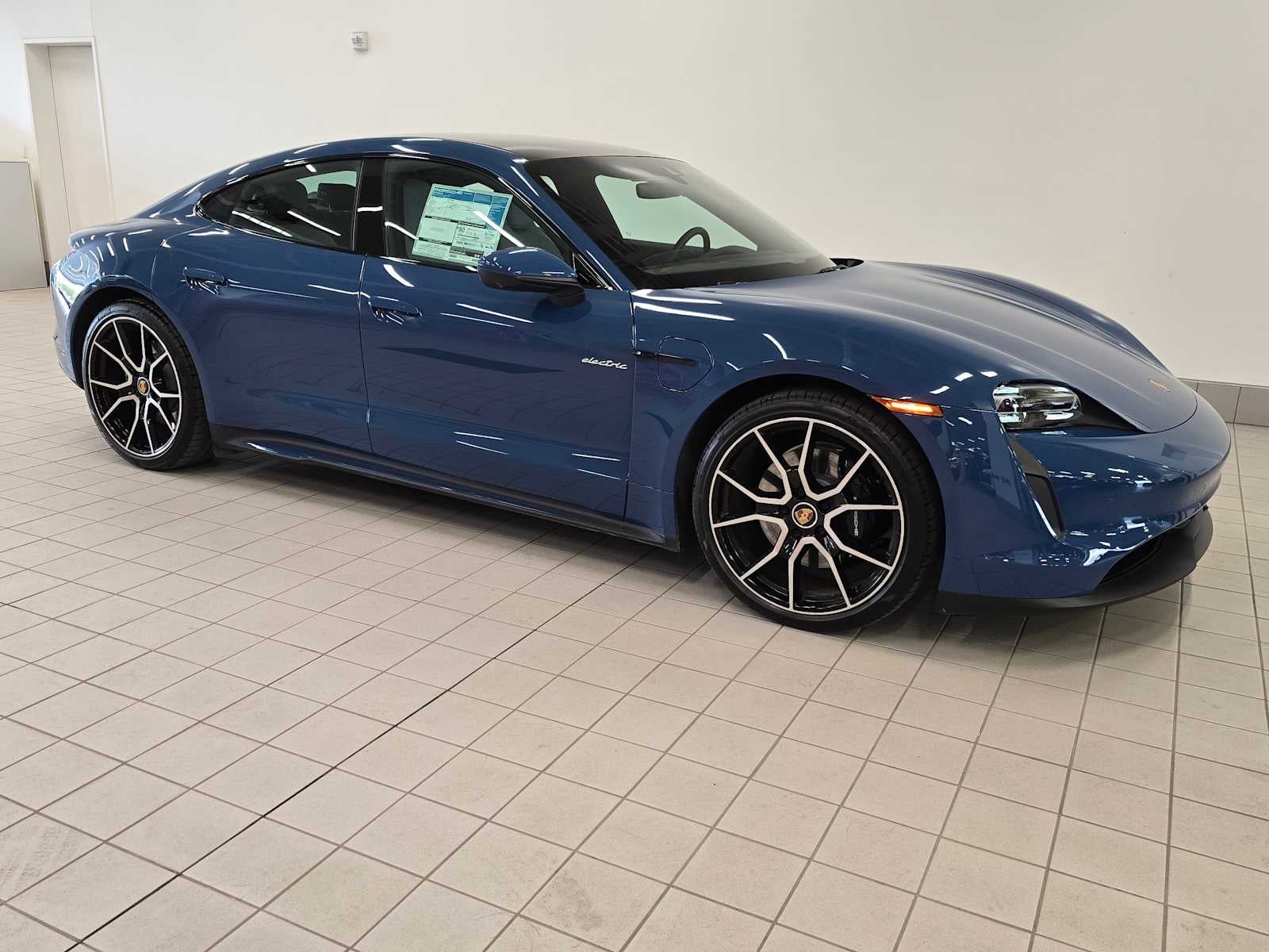 2023 Porsche Taycan 4S