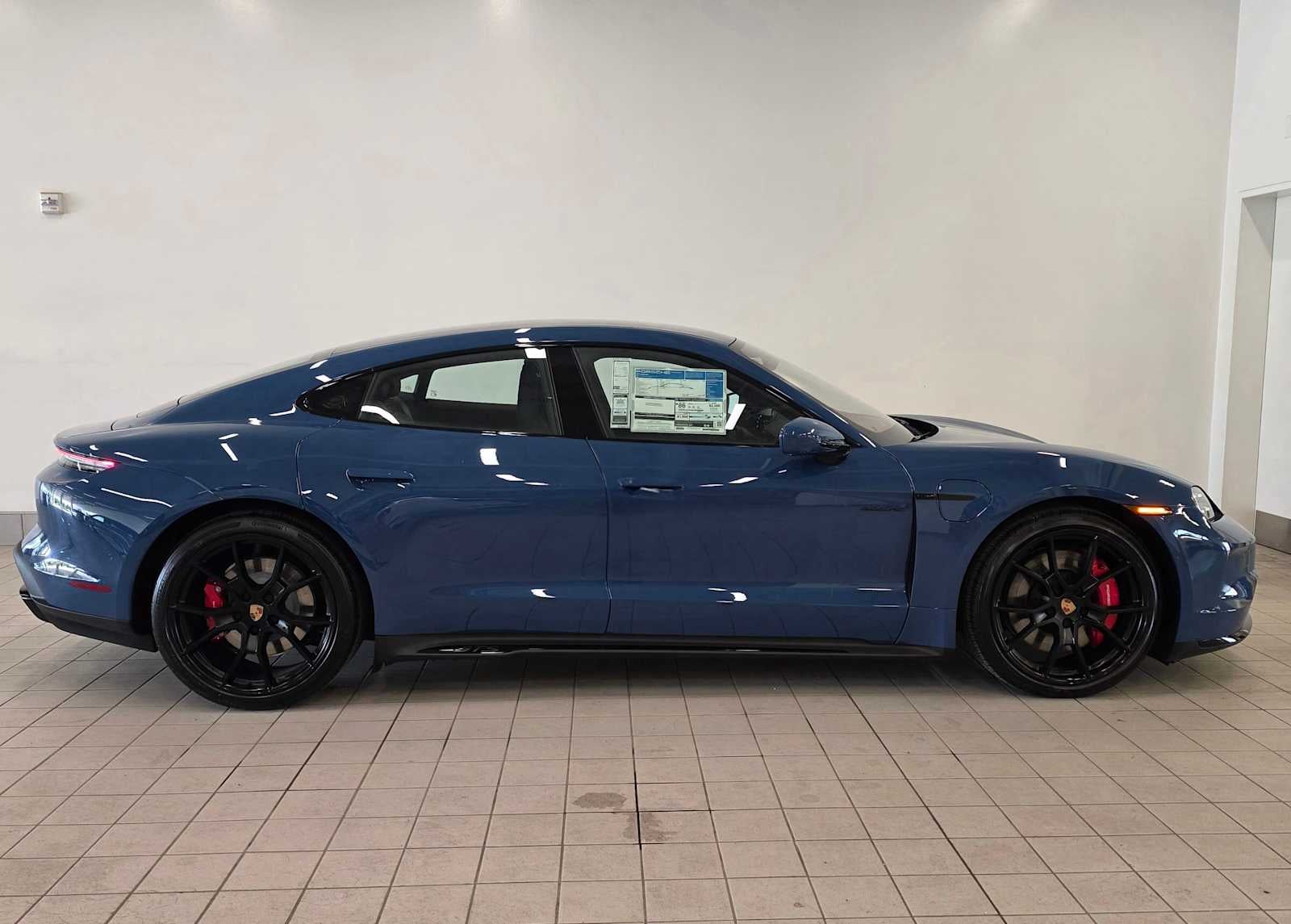 2026 Porsche Taycan GTS