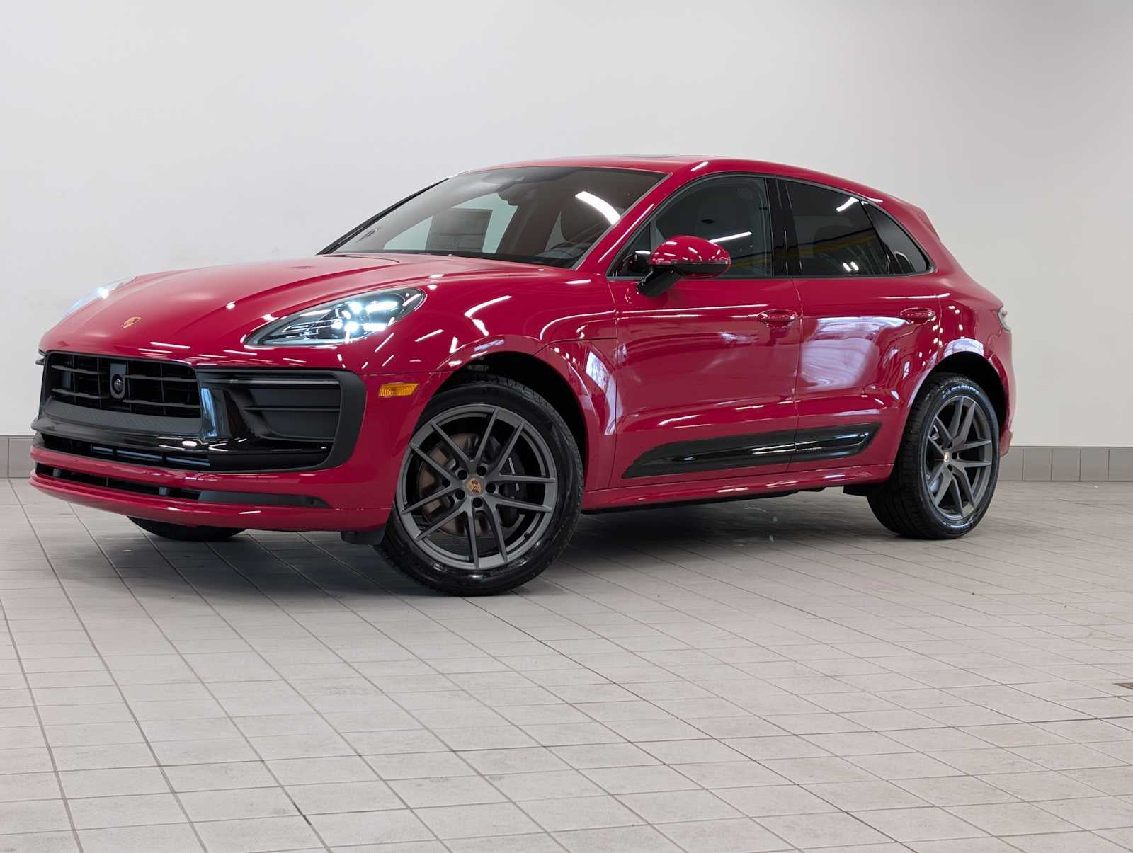 2026 Porsche Macan Base