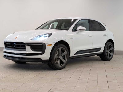 2026 Porsche Macan Base