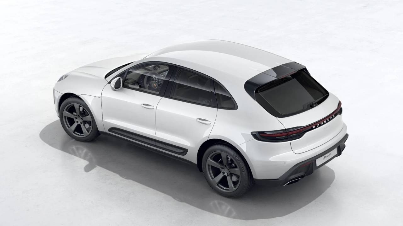 2026 Porsche Macan Base