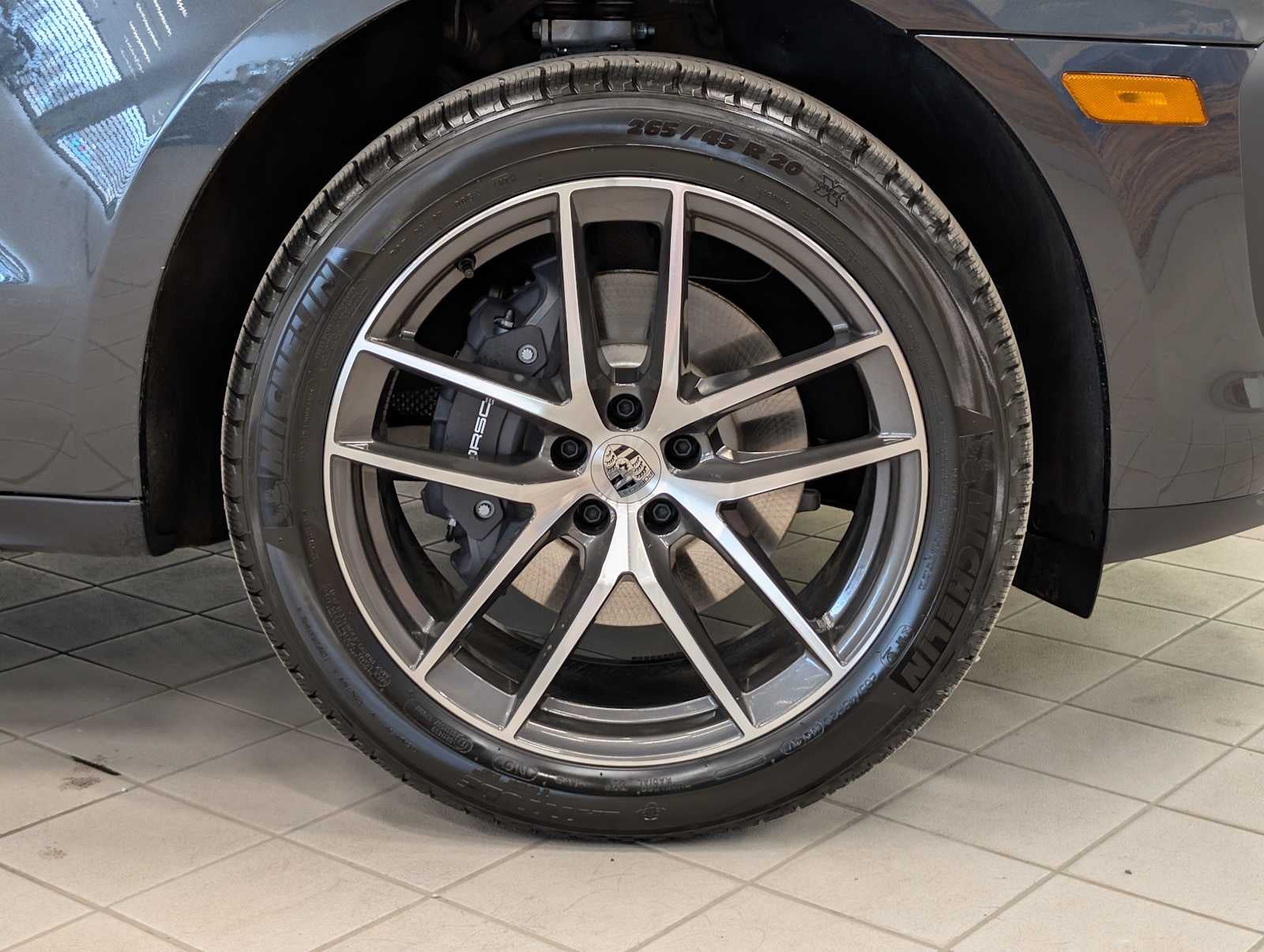 2026 Porsche Macan Base