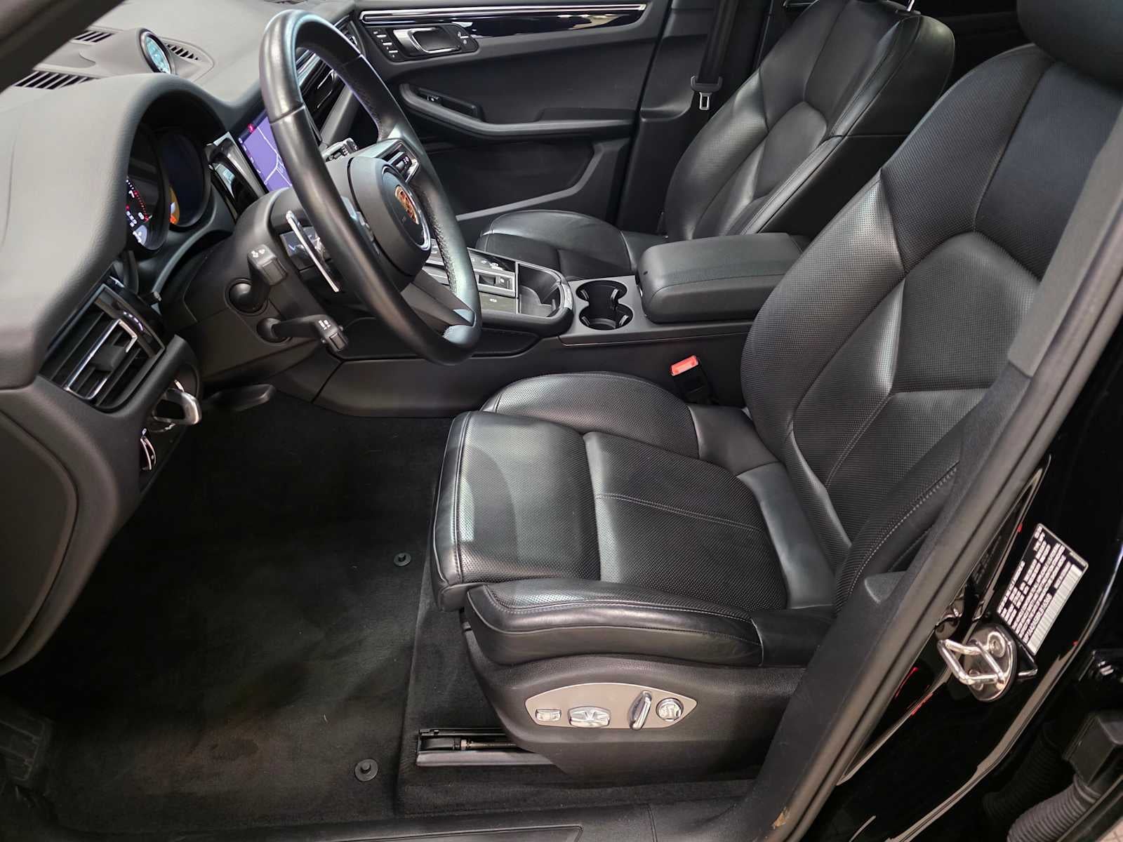 2024 Porsche Macan Macan (MY24)