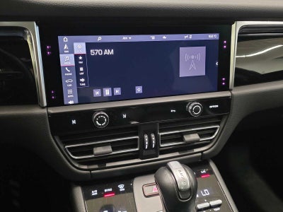 2024 Porsche Macan Macan (MY24)