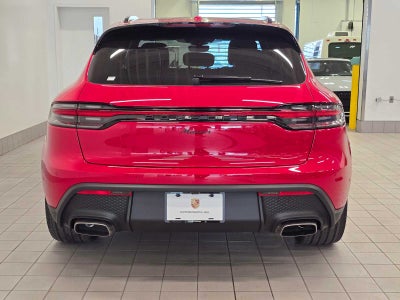 2025 Porsche Macan Base