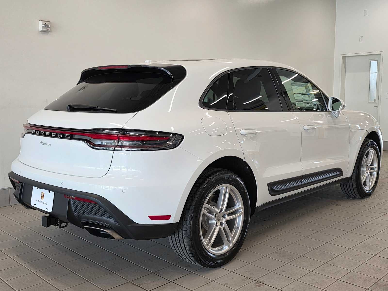 2026 Porsche Macan Macan