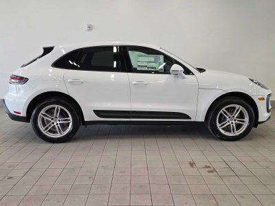 2026 Porsche Macan Macan
