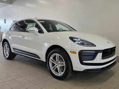 2026 Porsche Macan Macan
