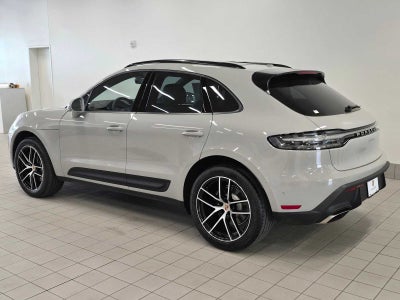 2024 Porsche Macan Base