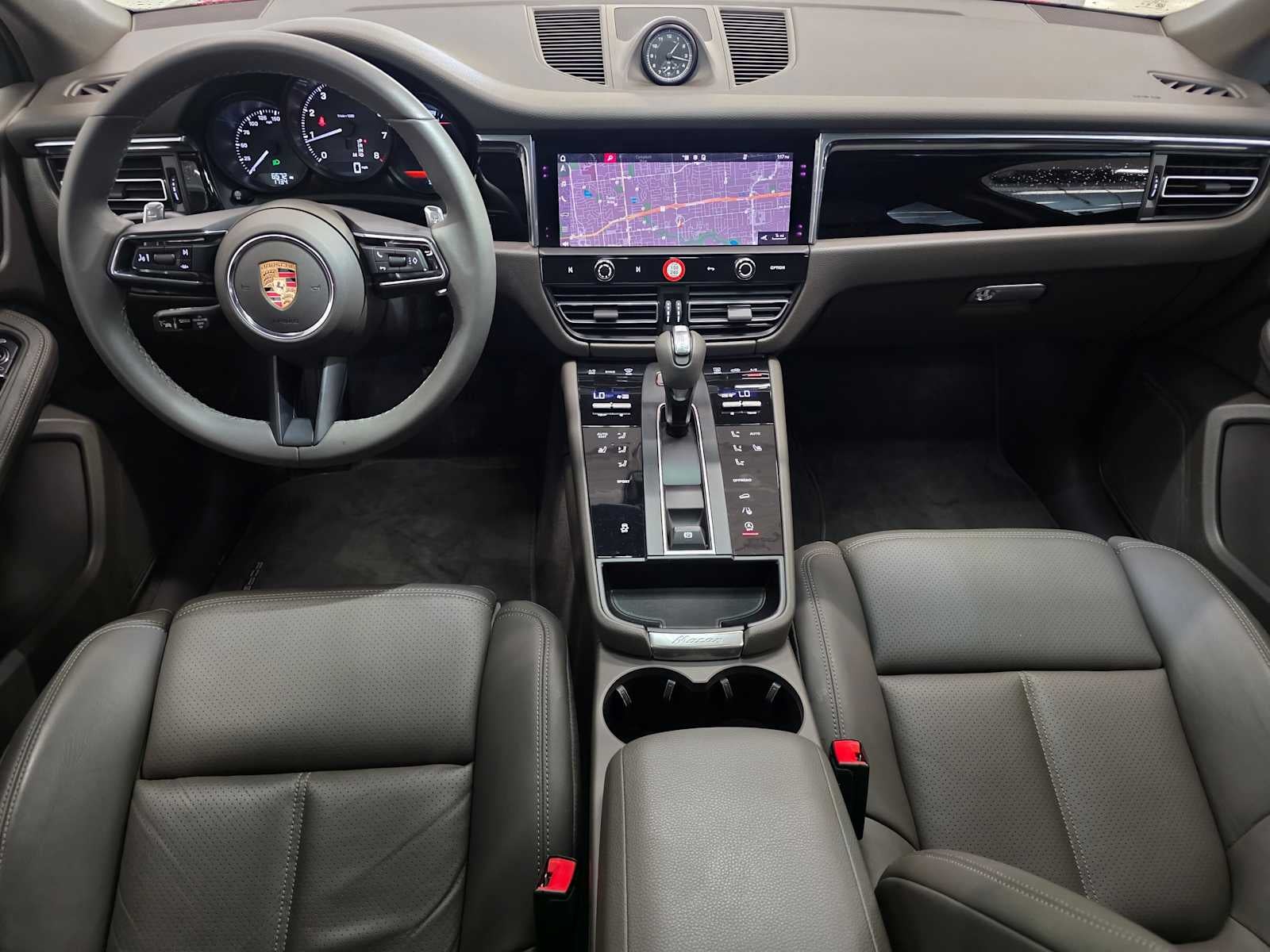 2025 Porsche Macan Macan