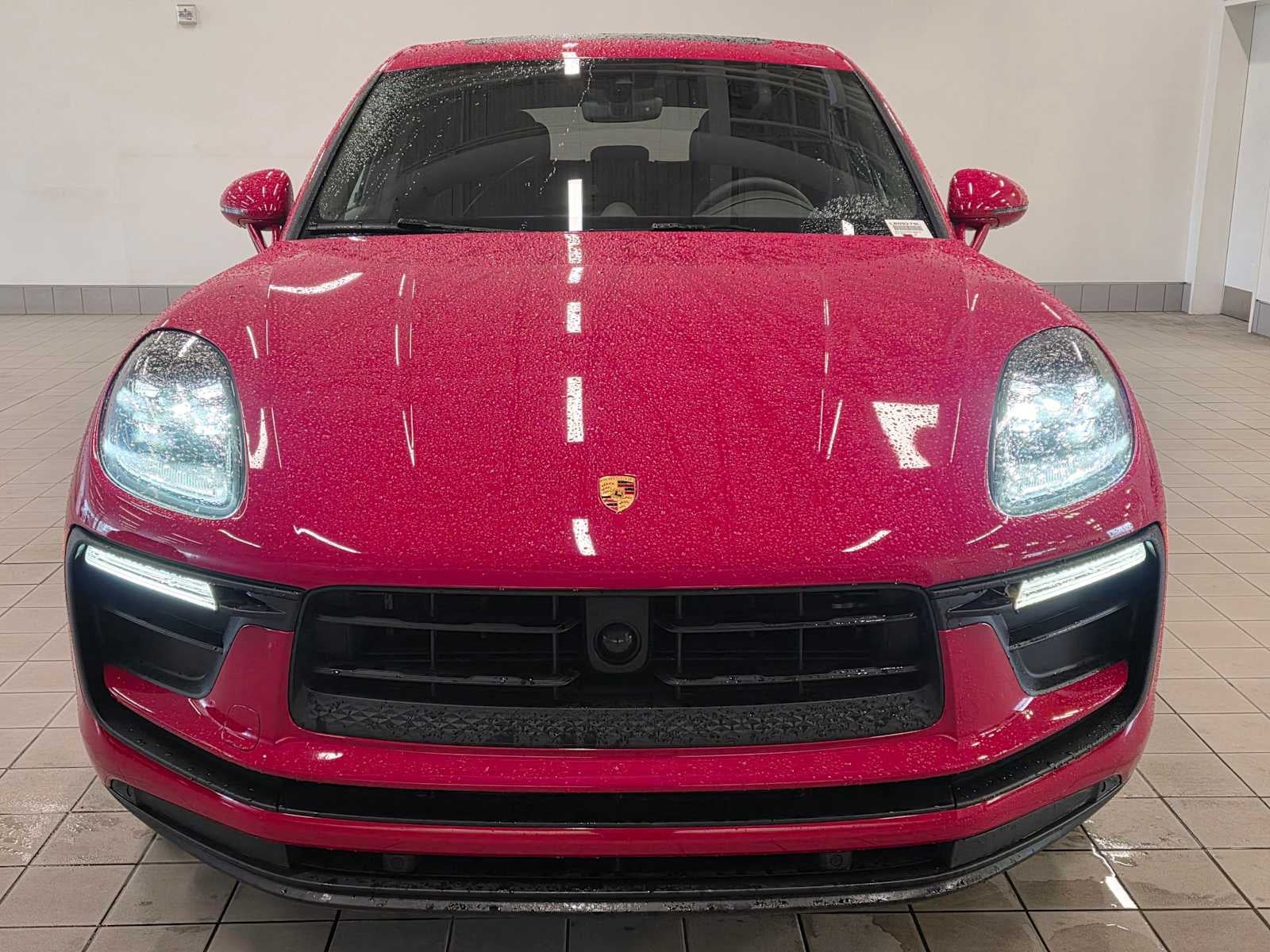 2025 Porsche Macan Macan