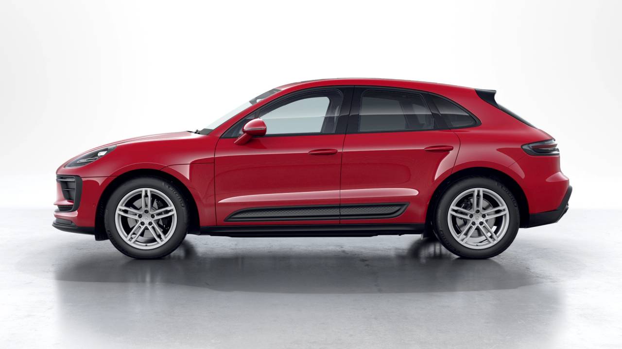 2025 Porsche Macan Base