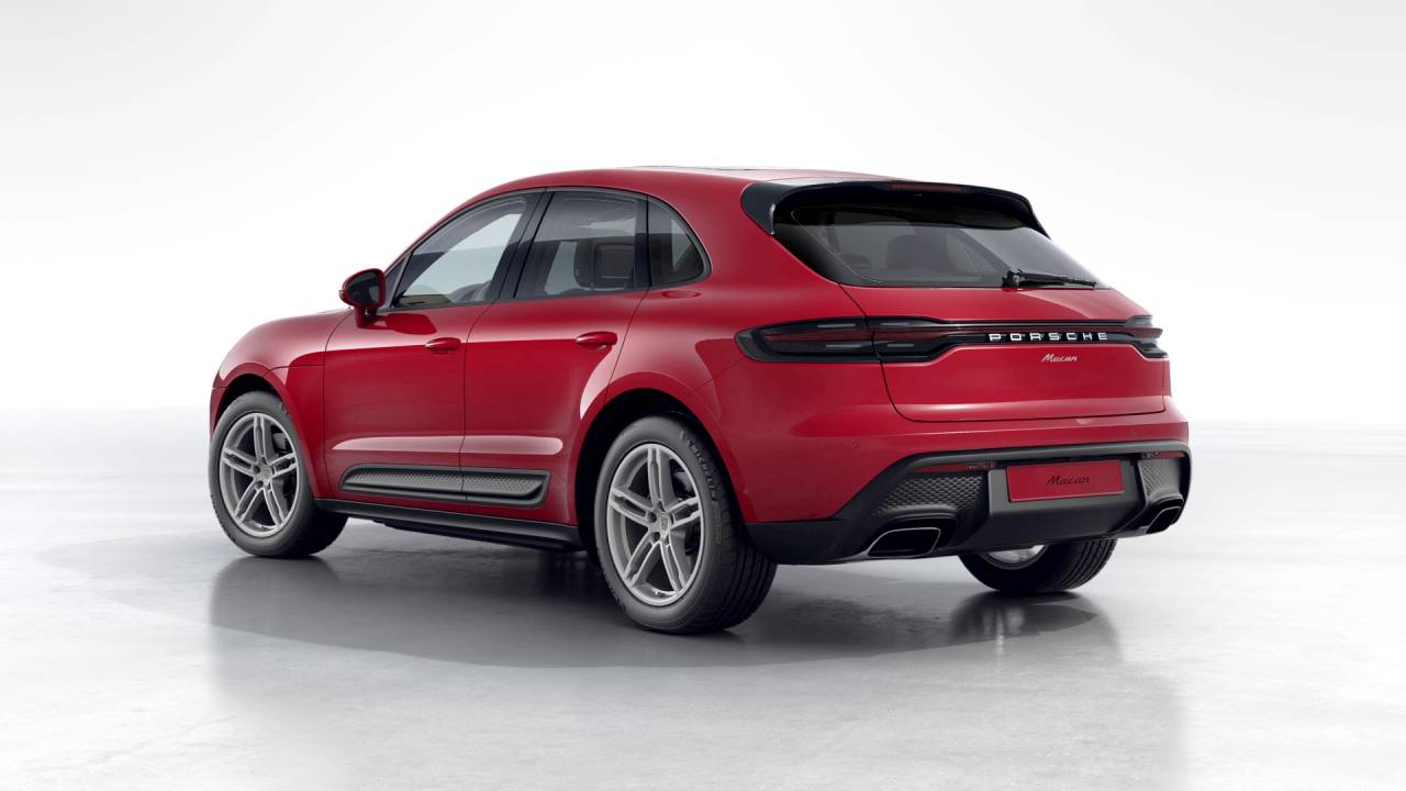 2025 Porsche Macan Base