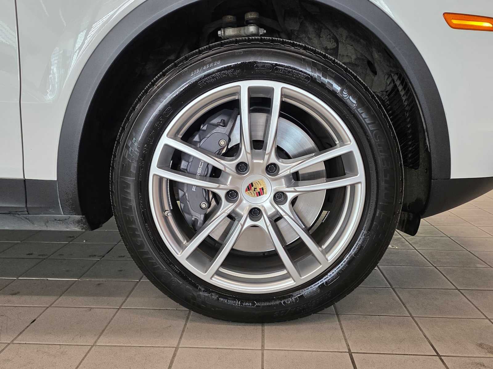 2023 Porsche Cayenne Cayenne (MY23)