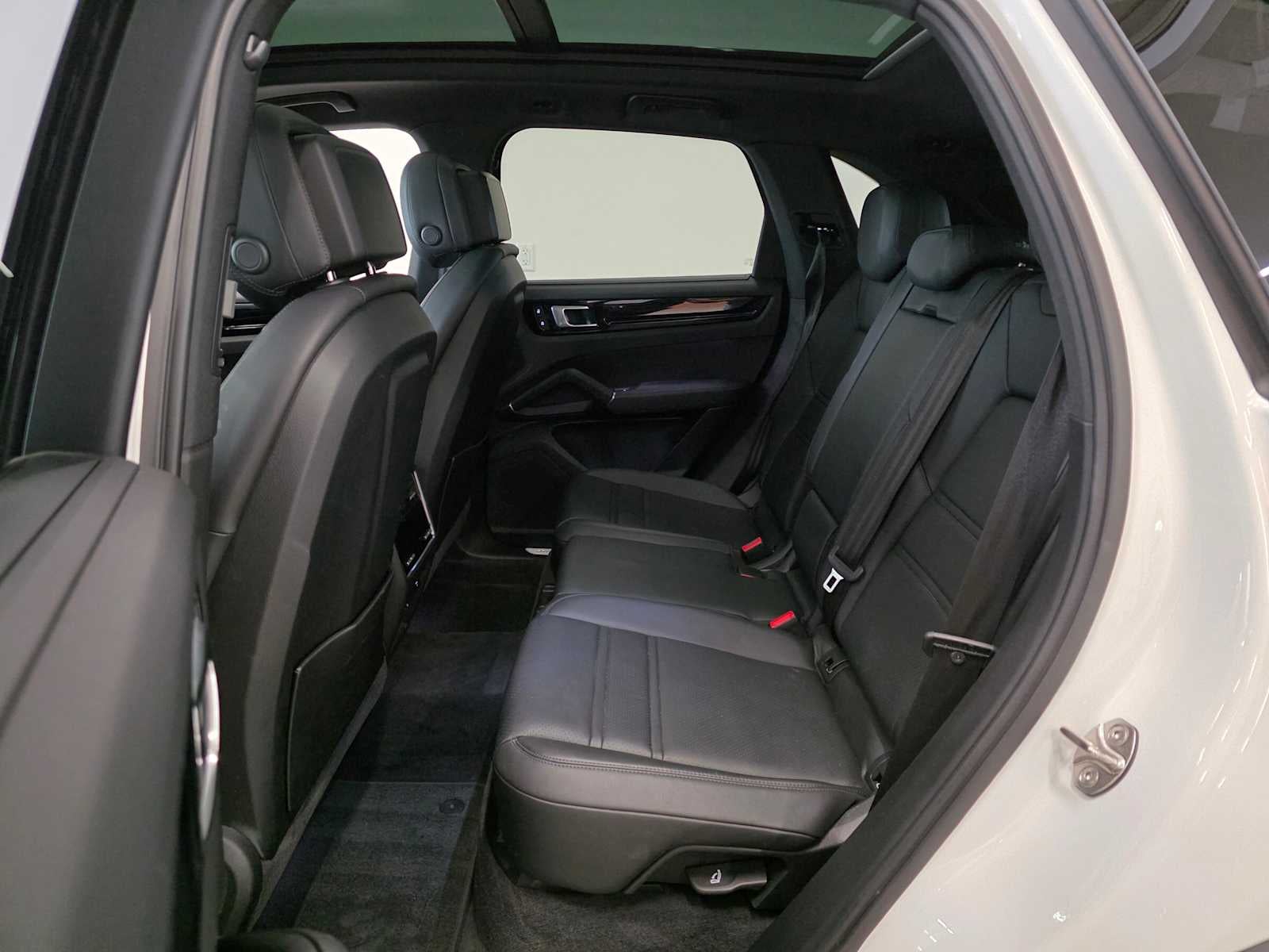 2023 Porsche Cayenne Cayenne (MY23)
