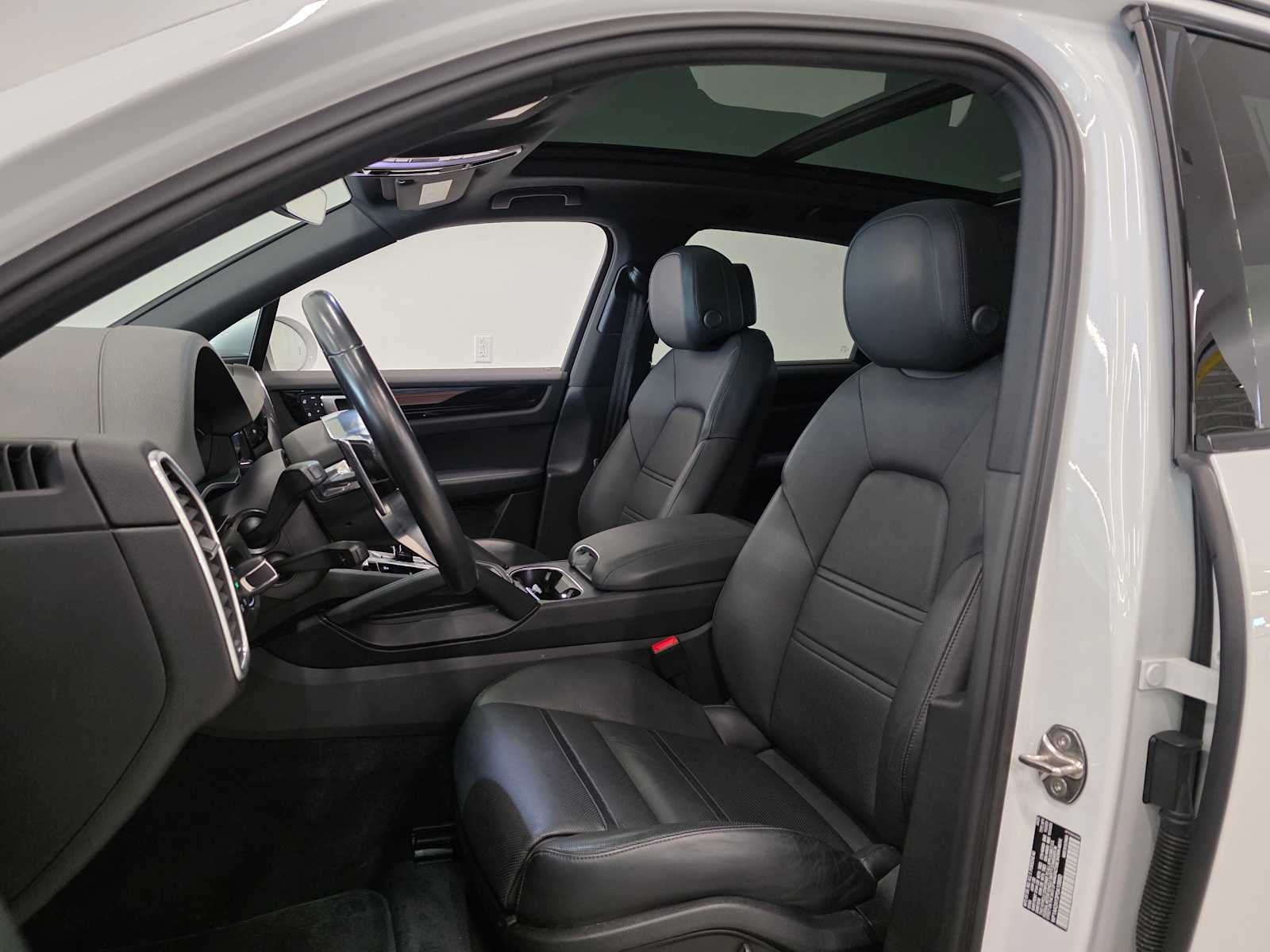 2023 Porsche Cayenne Cayenne (MY23)