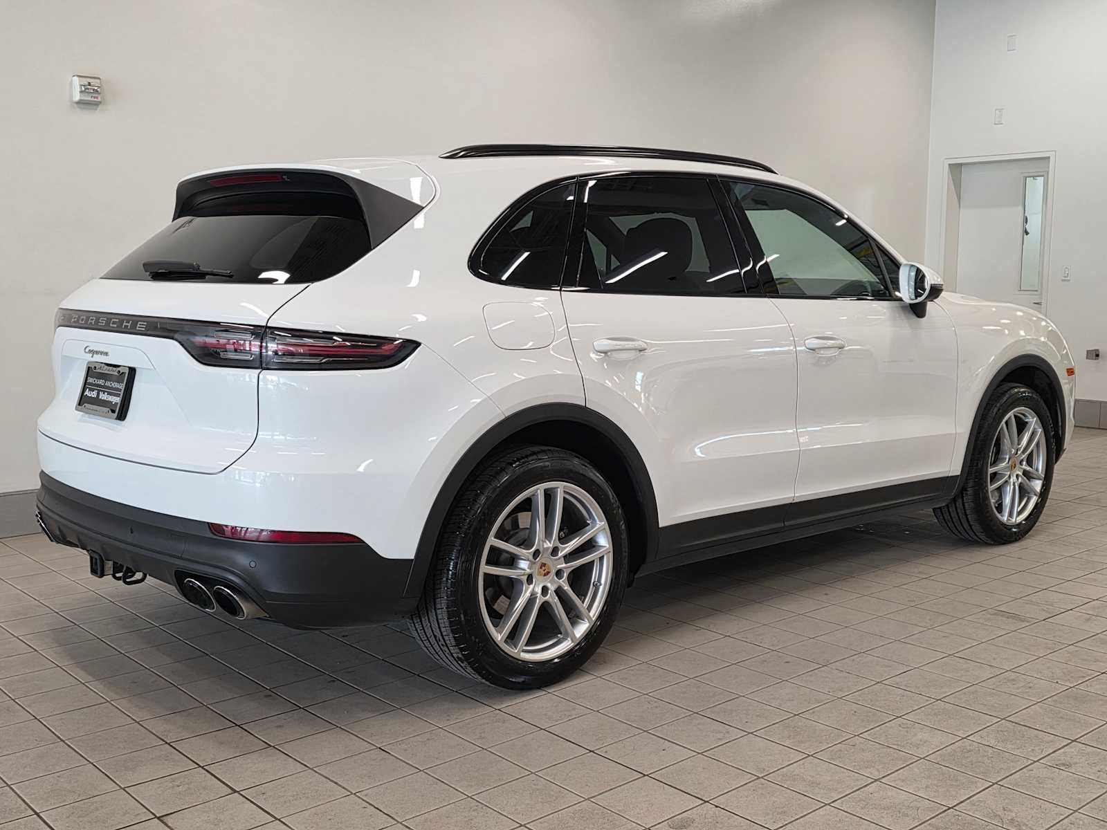 2023 Porsche Cayenne Cayenne (MY23)