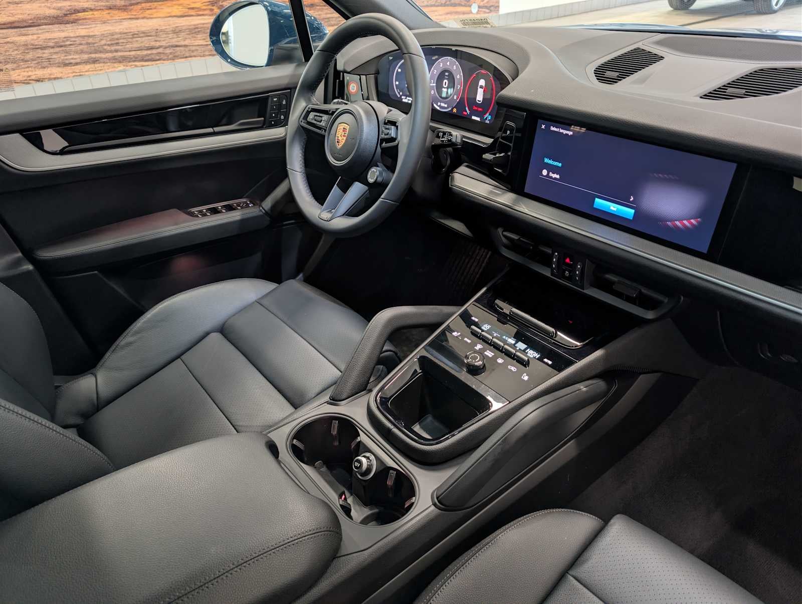2025 Porsche Cayenne Base
